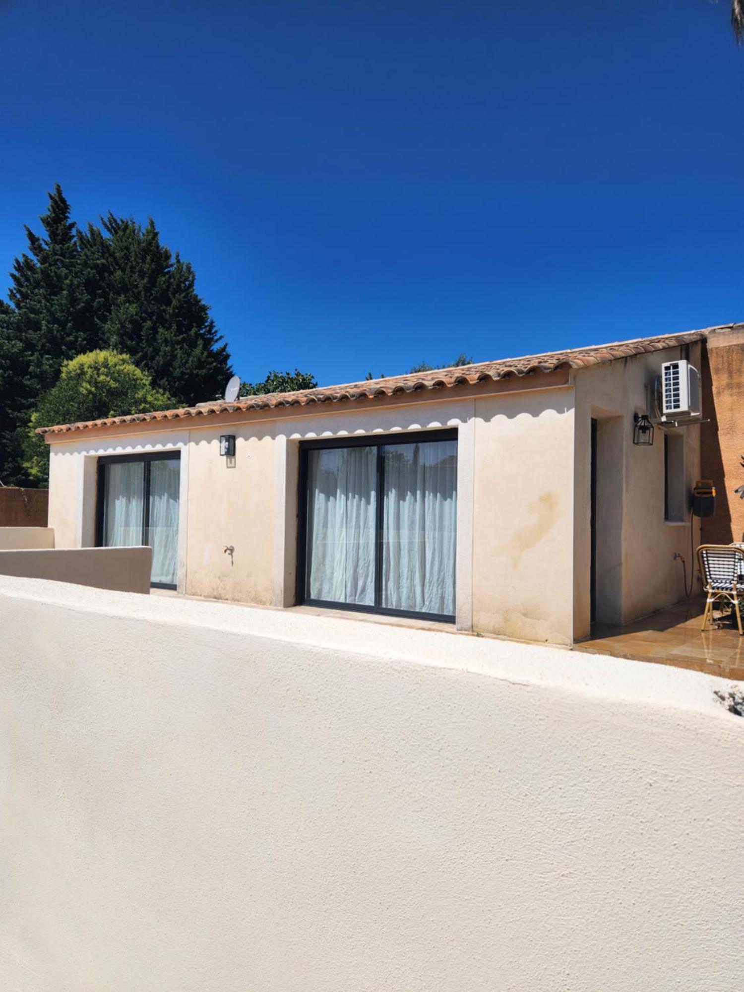 Maison "Cosy" Avec Parking Prive Et Climatisation Nîmes Kültér fotó